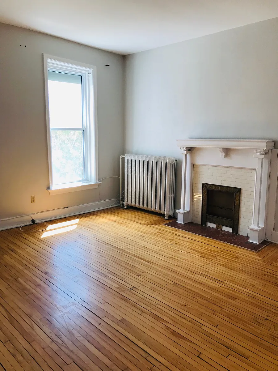 Building Photo - 253 Daly Ave #6
