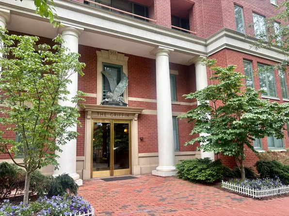 955 26th St NW APT 111, Washington, DC 20037