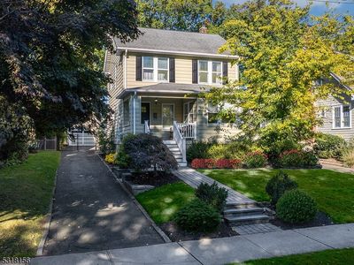 45 Hedges Ave, Chatham, NJ, 07928