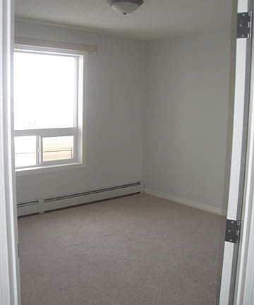 2nd image of 320 Clareview Station Dr