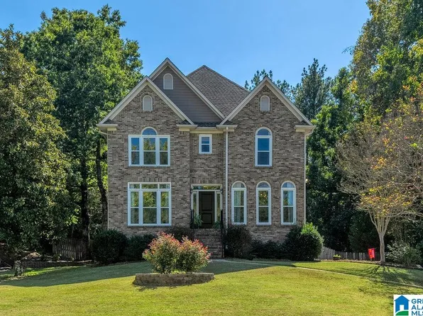 2350 Woodhighlands Dr, Hoover, AL 35244