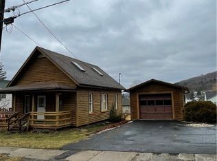 17 Mechanic St, Eldred, PA 16731