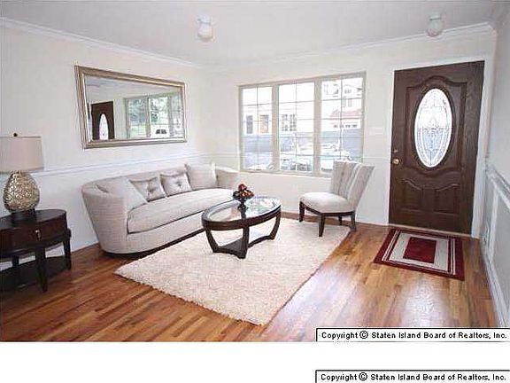 3rd image of 14 Plumtree Ln