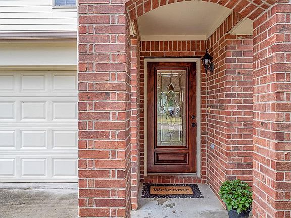 4th image of 11747 Edenstone Dr