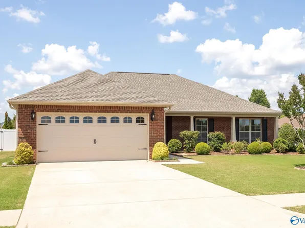 118 Virginia Fern Cir, Madison, AL 35757
