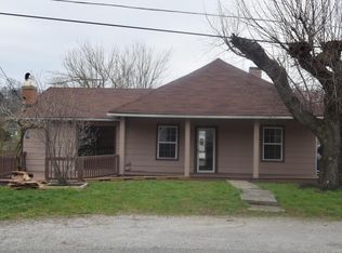 1107 W Walden St, La Follette, TN 37766