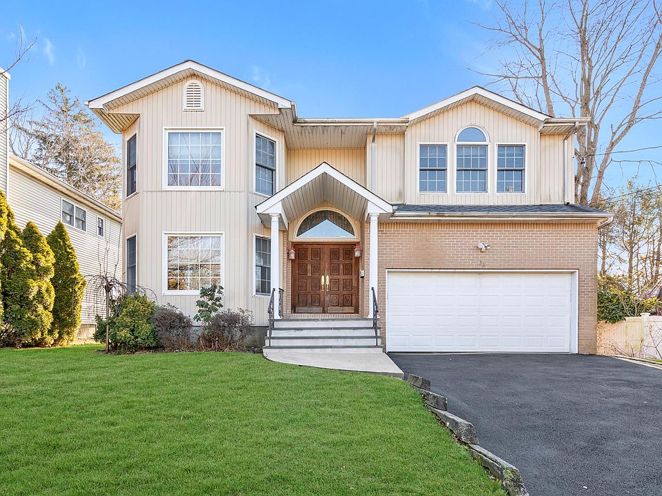 1st image of 36 Harbor Hills Dr