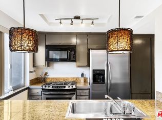 2230 N Indian Canyon Dr UNIT E, Palm Springs, CA 92262