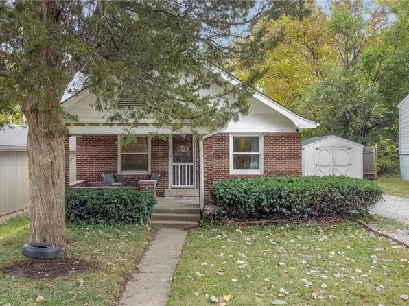 1518 S Spring St, Independence, MO 64055