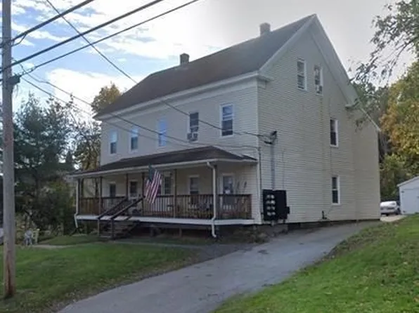 409 NE Main St, Douglas, MA 01516