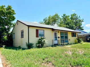 850 Lima St, Aurora, CO 80010