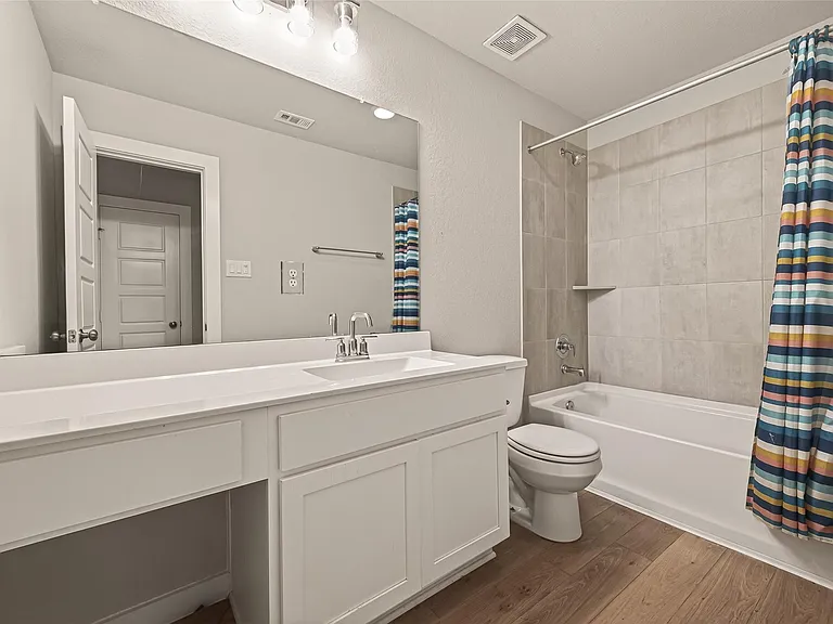 21630 Wave Hollow Dr — Photo 17