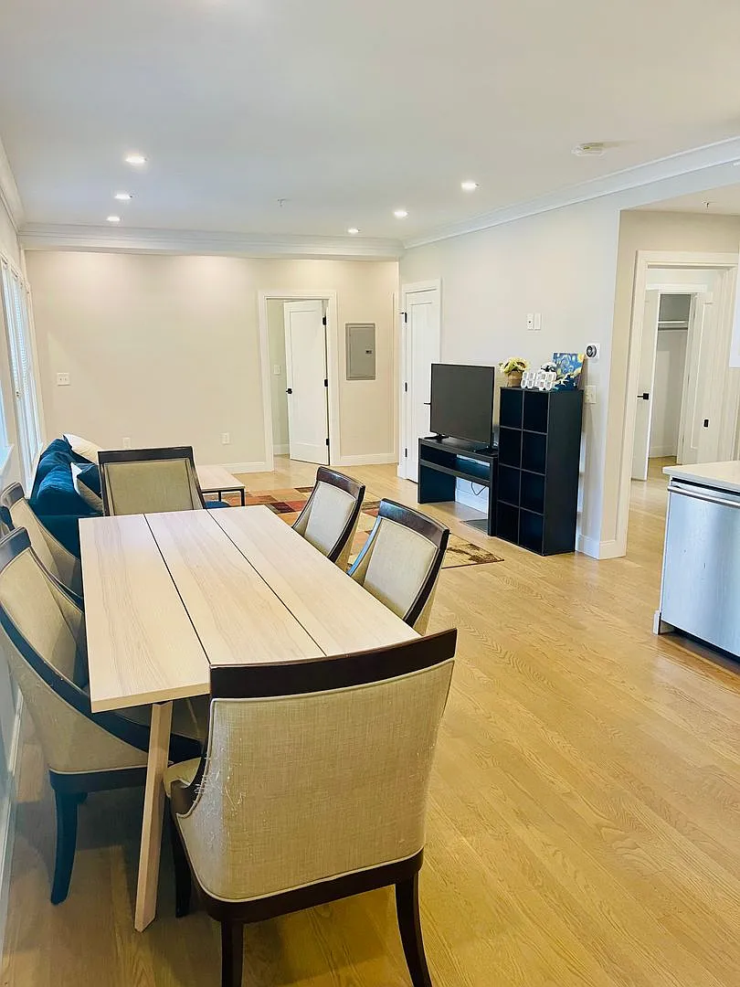 Renovated 4 Bed/2 Bath In Allston With In-Unit Laundry — Photo 4