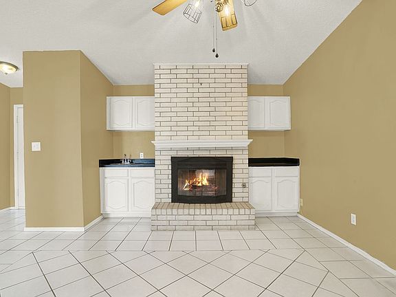 5th image of 7148 Ramada Dr