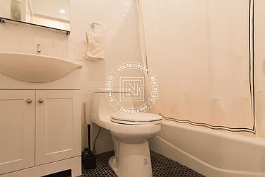 Rented by Nolita Group