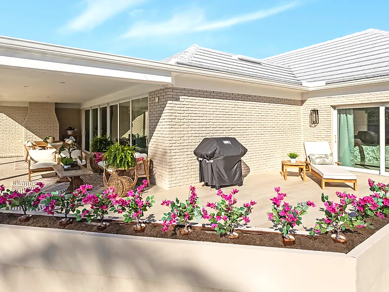 440 Kings Town Dr — Photo 33