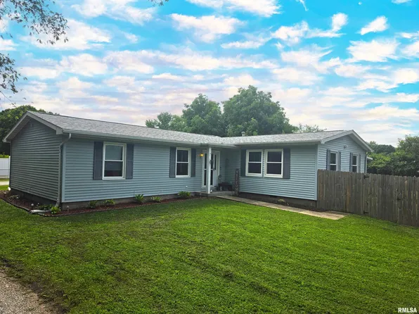 1342 Lakeview Ave, East Peoria, IL 61611