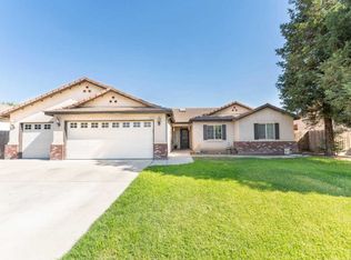1925 Shaver Lake Ave, Tulare, CA 93274