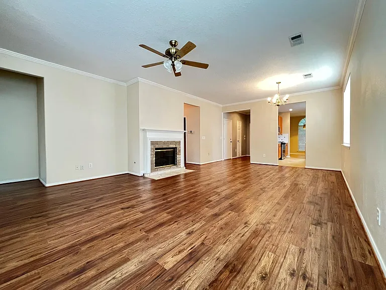 2910 Blue Dawn Dr — Photo 14
