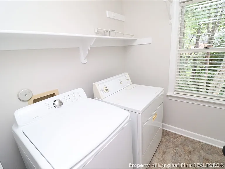 107 Hardaway Ct — Photo 21