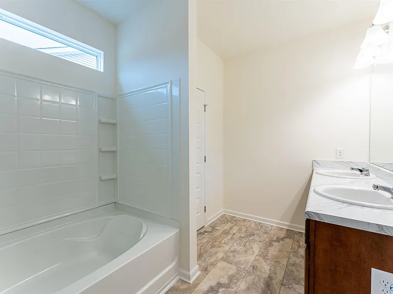 117 Emma Grace Ln — Photo 24