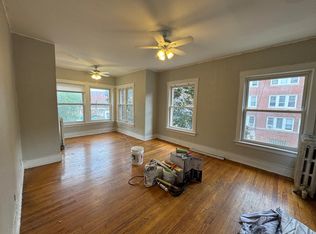 6576 N Lakewood Ave #2, Chicago, IL 60626