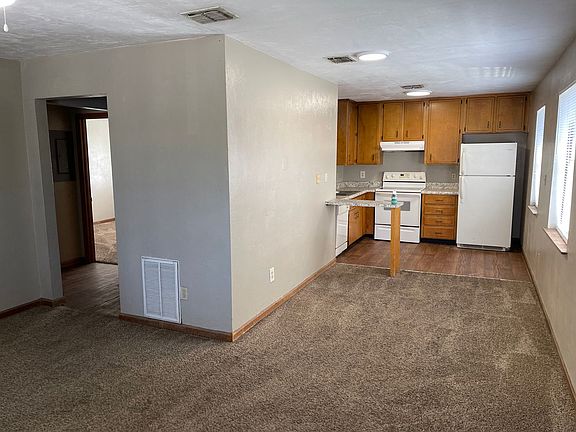 3rd image of 301 Dixie Dr APT F4