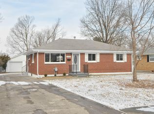 1535 Anna Ln, Louisville, KY 40216