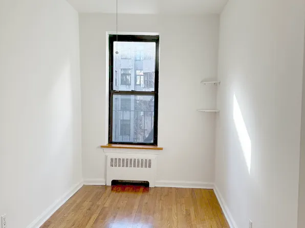 230 East 75th Street image 7 of 11