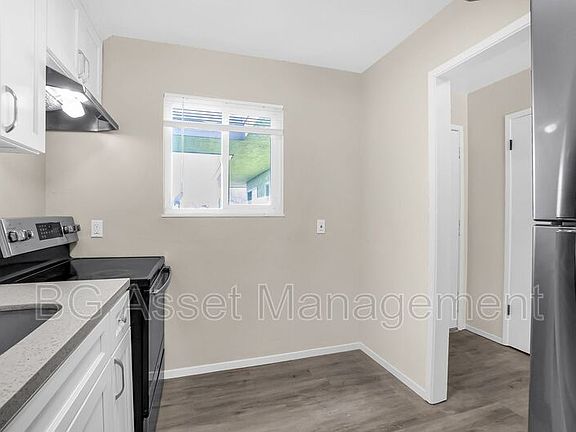 5th image of 1400 Yuba Ave #9