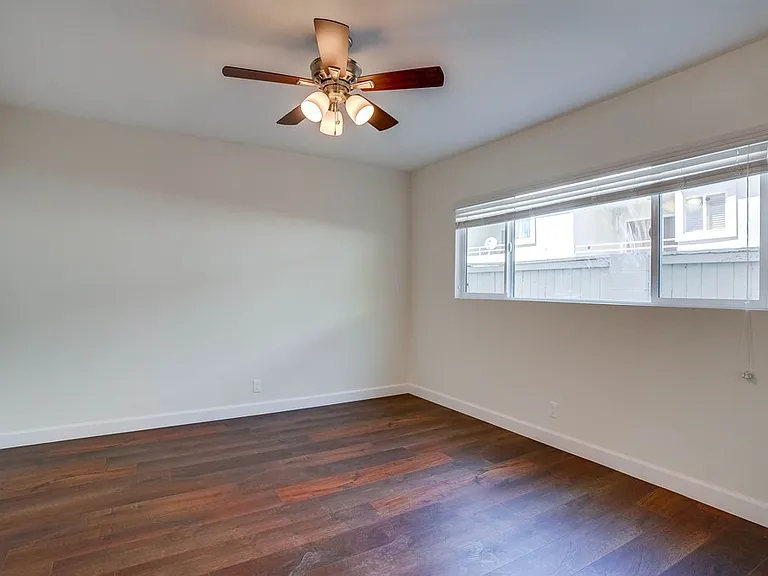 920 Enterprise Ave — Photo 16