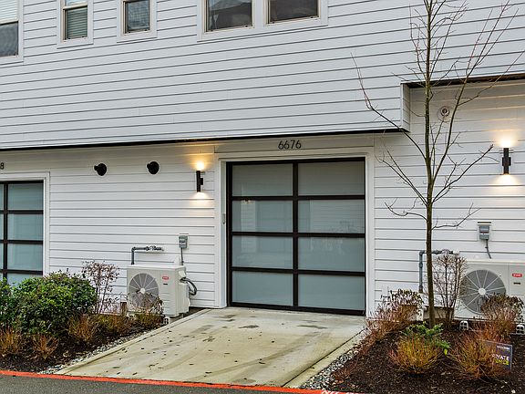 3rd image of 6676 135th Ct SE