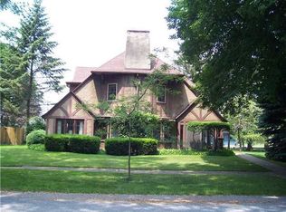 189 Thurlow Ave, Irondequoit, NY 14609