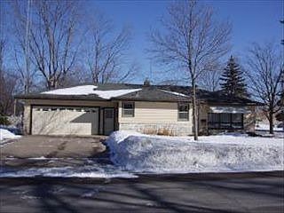 5th image of 704 30th Ave N