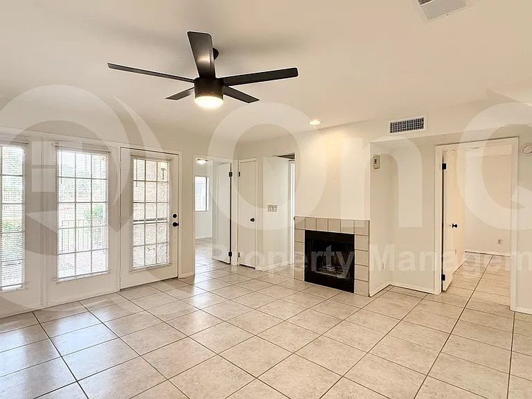 4901 S Calle Los Cerros Dr #103 — Photo 3