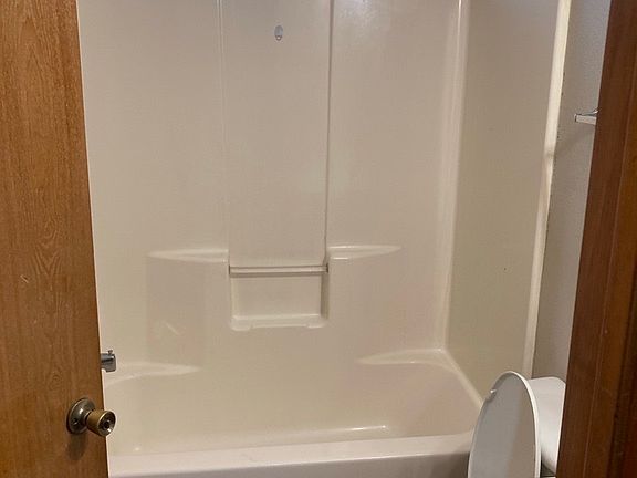 5th image of 4308 Kings Dr APT 3