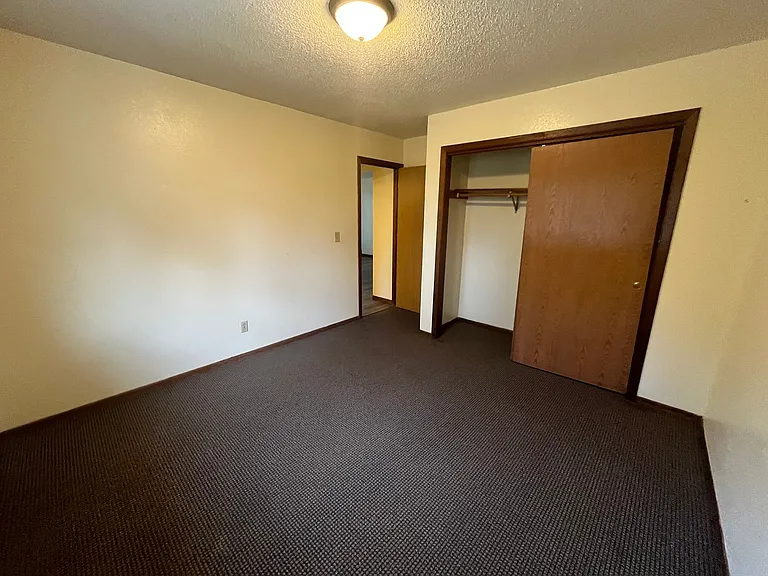 811 S Dousman St #6 — Photo 8