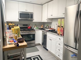 900-02 W Armitage Ave #902-3W, Elmwood Park, IL 60707