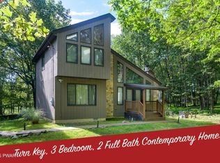 130 Ruffed Grouse Rd, Bushkill, PA 18324