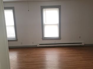 364 Green St #4, Clinton, MA 01510