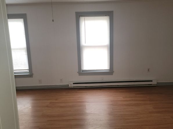 364 Green St #4