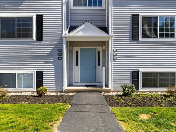 310 Boston Post Road #93, Waterford, CT 06385