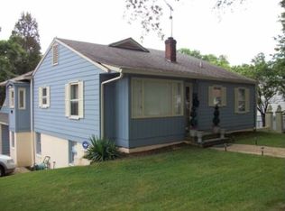 1401 Bretton St, Winston Salem, NC 27107
