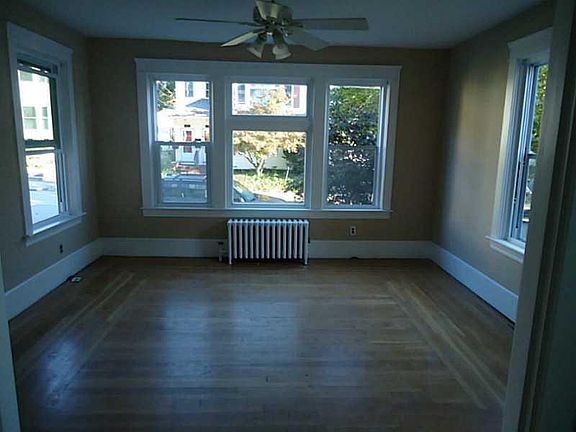 4th image of 152-154 Lafayette St