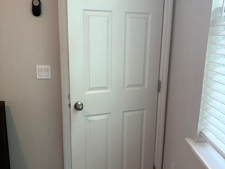828 Timor Ave — Photo 1