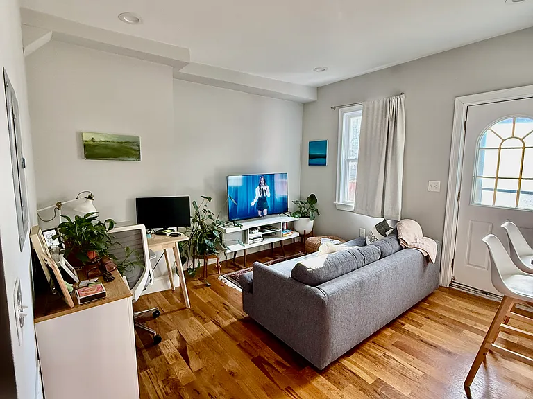60 Liverpool St #1 — Photo 7