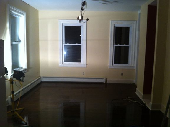 4th image of 75 Kneen St #1