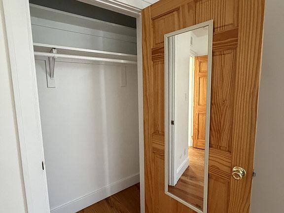 5th image of 2543 W 27th Ave