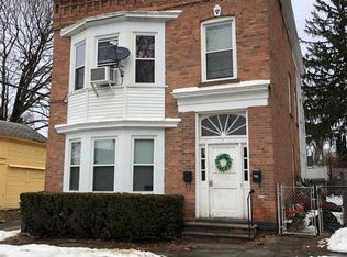 21 119th St, Troy, NY 12182