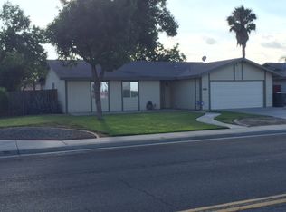 1400 9 1/4 Ave, Hanford, CA